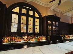 -LONG BAR 廊吧(外滩华尔道夫酒店)