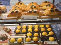 -85度C(生甜甜圈研究工坊·上海松江人民北路店)