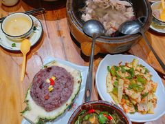 -老滇山寨•云南特色菜•地方菜•民族风情歌舞表演(金碧店)