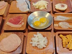 -银米·云南传统过桥米线(双廊黑金冠店)