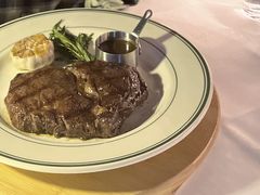 澳洲M7肉眼牛排-Kathleen's Waitan 凯圣琳江景西餐厅(外滩店)
