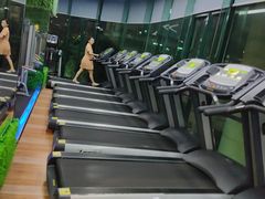 -金港健身游泳(水围店)