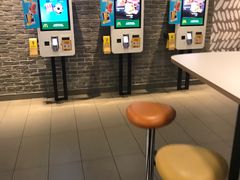 -麦当劳(广州新港东路第二分店)