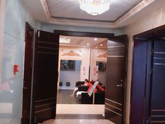 -齐汇维景大酒店游泳馆(山东政协大厦齐汇维景)