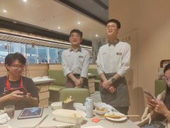 -海底捞火锅(新松江路店)