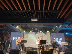 -热河以北x月亮瓦肆livehouse(环山路店)