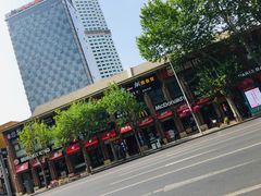 -瑞幸咖啡(人民路店)