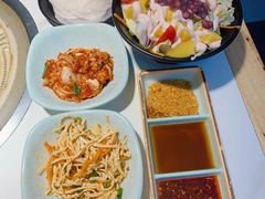 -猪啊牛呀羊啊铜盘烤肉(正大广场店)