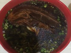 -小龙大肉面馆