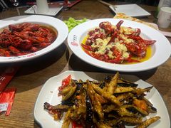 -叶派龙虾•招牌香辣蟹·海鲜(中海国际店)