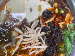 -老五鸡丝豆花面粉(瑞金北路68号院店)