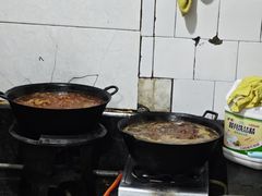 -石灰市毛记烧鸡公(解放碑店)