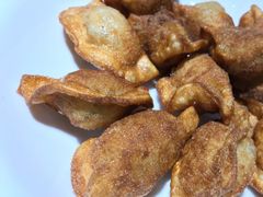 -茸梅路右拐龙虾-农家菜(松江店)