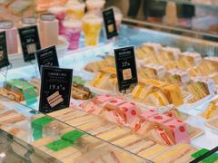 -罗森尼娜(德思勤店)
