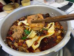 -晓彭肥肠鸡·泡椒鸡火锅(水木天地店)
