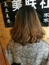 -镁连社·美联社