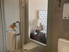 -武汉汉口火车站东方建国大酒店