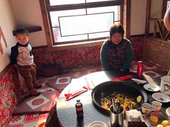 -缘福乡村铁锅炖民宿(八达岭店)
