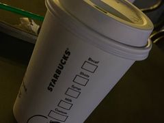 -星巴克(南宁民歌湖店)