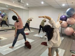 -爱尔乐美孕产瑜伽·普拉提