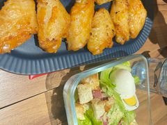 -必胜客(仲盛商城王安宇主题店)