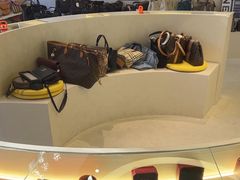 -六六奢品·vintage中古·回收二手奢侈品包包手表首饰(环球港店)