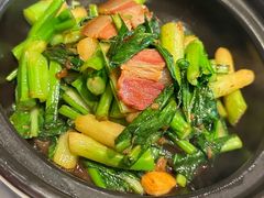 -HOMES上海本帮菜(襄阳公园店)