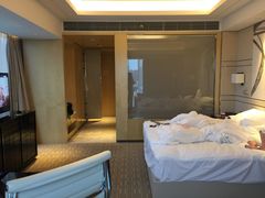 -上海宝华万豪酒店