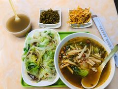 酸辣笋尖面-卓雅桂林米粉