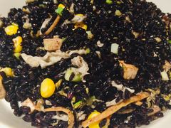 海南特色炒黑米饭-芭缇沁园椰子鸡(中航紫金新天地店)