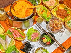 -独食火锅·半米屋台(直营总店)