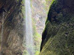 -龙水峡地缝景区