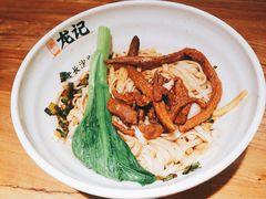 -湘人龙记老长沙米粉(华普国际大厦店)