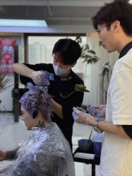 -V7 HAIR SALON