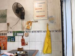 -鸿顺老铁锅美蛙鱼府(解放碑店)