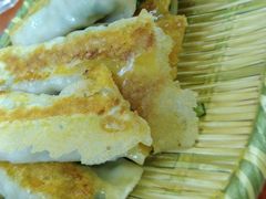 -锅贴王海鲜小馆