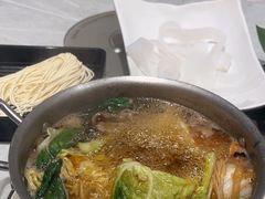 -呷哺呷哺(通辽万达店)