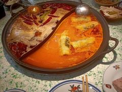 -鸿姐老火锅(疁城新天地店)