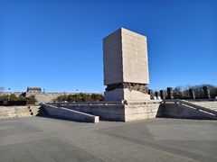 -中国人民抗日战争纪念雕塑园