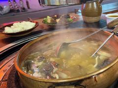 -阿山卓·野生菌火锅·纳西火塘烤肉