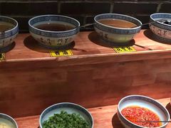 -百年川椒重庆老火锅(光谷店)