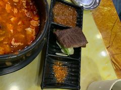 -牛信亭韩国料理·炭火烤肉(紫藤路店)