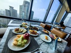 -上海龙之梦万丽酒店