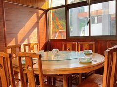 -芦茨金富饭庄·25年老字号·专做稻草鸡
