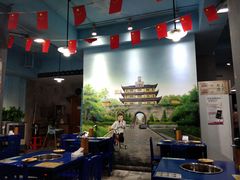 大堂-马路边边·成都串串(翠柏路店)