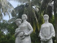 -东郊椰林