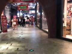 -砂之船奥莱(南京江宁店)