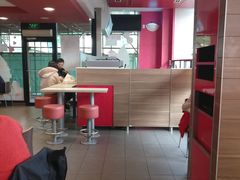 大堂-麦当劳(武商建二店)