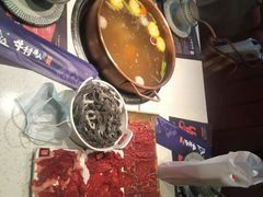 -牛村来人潮汕牛肉火锅(西单店)
