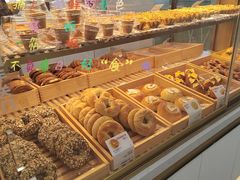 -红星前进面包牛奶公司(五道口购物中心店)